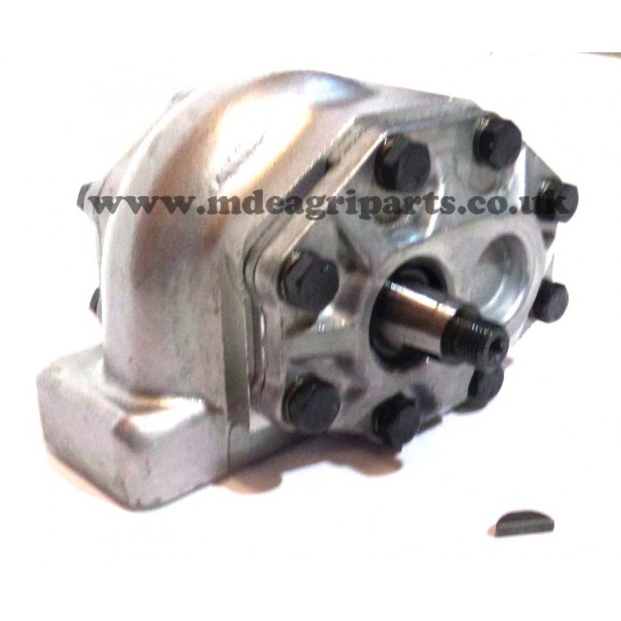 Case IH Hydraulic Pump - Image 2